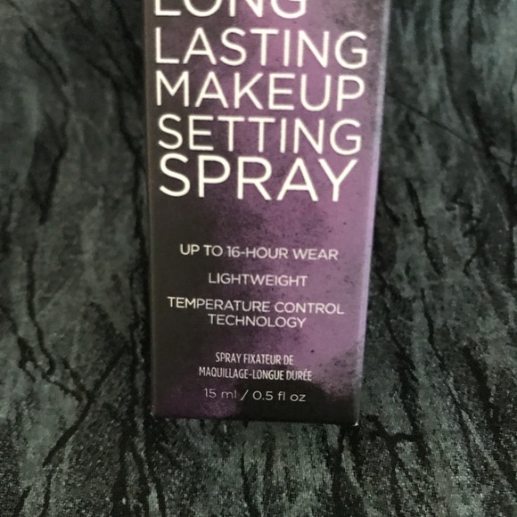 Urban Decay All Nighter Makeup Setting Spray - Picture 2 of 4